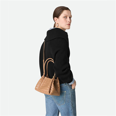 bottega veneta intreccio suede shoulder bag #796569